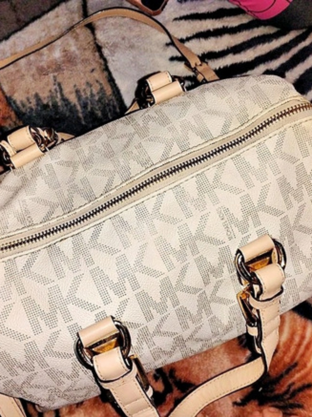 Michael Kors Bedford Bowling Satchel White & Pink
